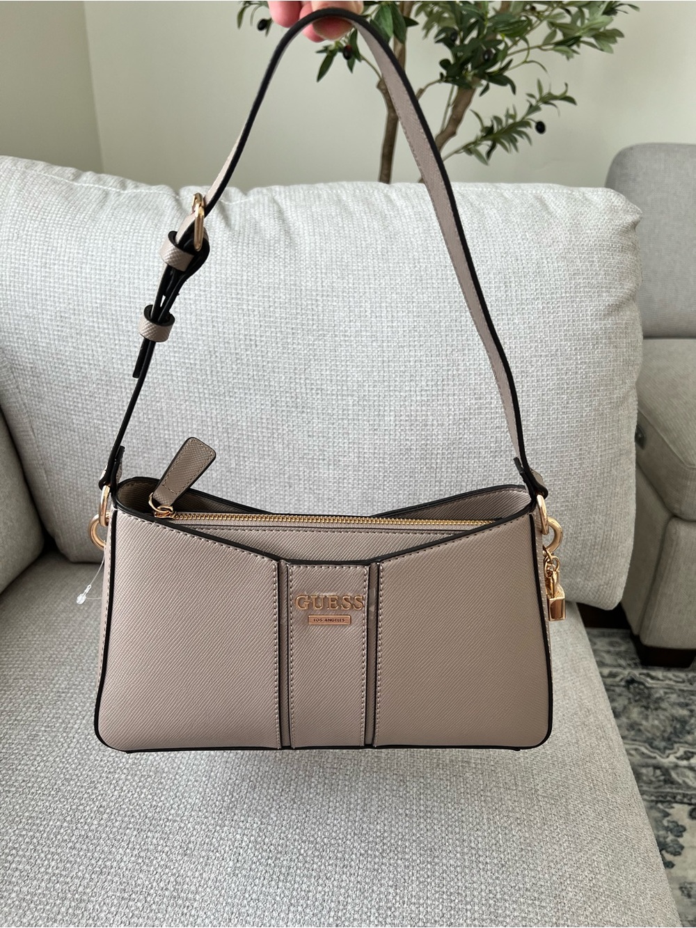 Guess Alesso Shoulder Bag